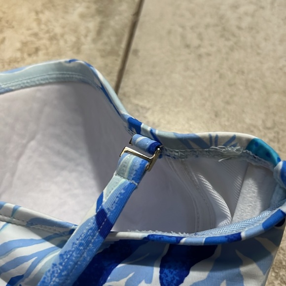 Lilly Pulitzer swim - Picture 5 of 10